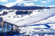 中国冰雪旅游哪里好玩_滑雪初学者适合去哪些雪场