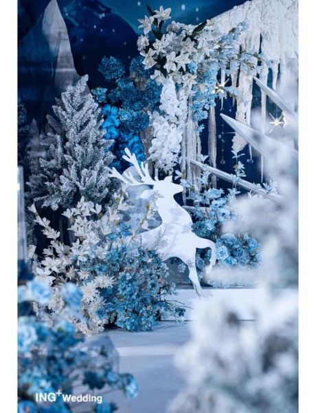 冰雪奇缘主题婚礼怎么布置_冰雪奇缘婚礼配色推荐