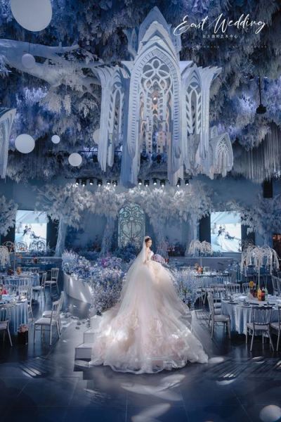 冰雪奇缘主题婚礼怎么布置_冰雪奇缘婚礼配色推荐