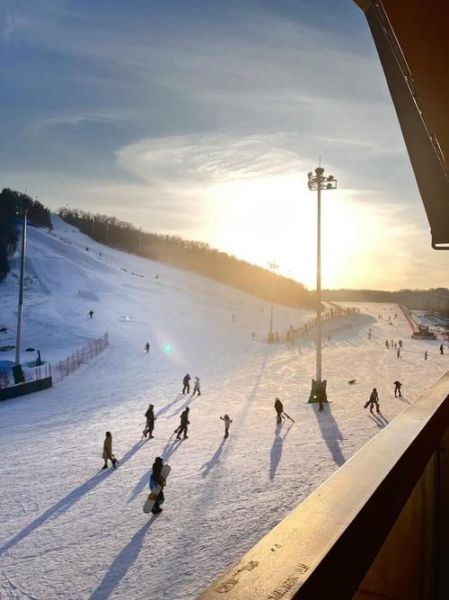 冰雪户外俱乐部怎么选_滑雪装备租赁价格贵吗