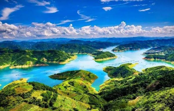 云贵高原海拔多少米_高原旅行注意事项