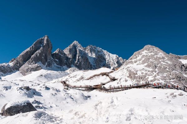 丽江冰雪旅游攻略_玉龙雪山滑雪怎么玩