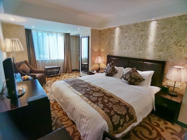 北京凤凰台饭店怎么样_北京凤凰台饭店价格