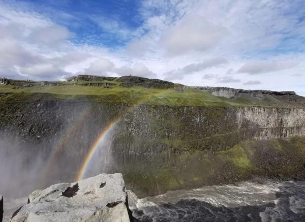 冰雪彩虹是怎么形成的_如何拍摄最美瞬间