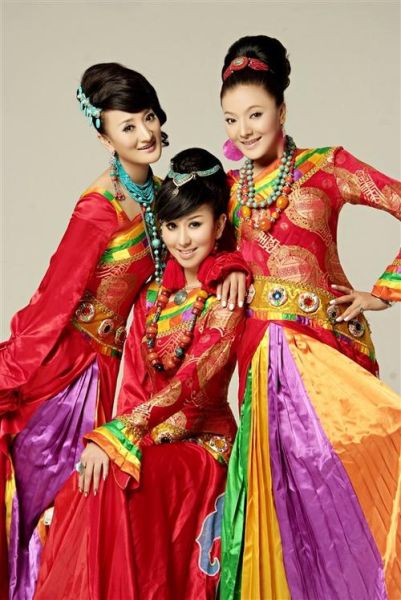 高原红组合四个人是谁_成员资料