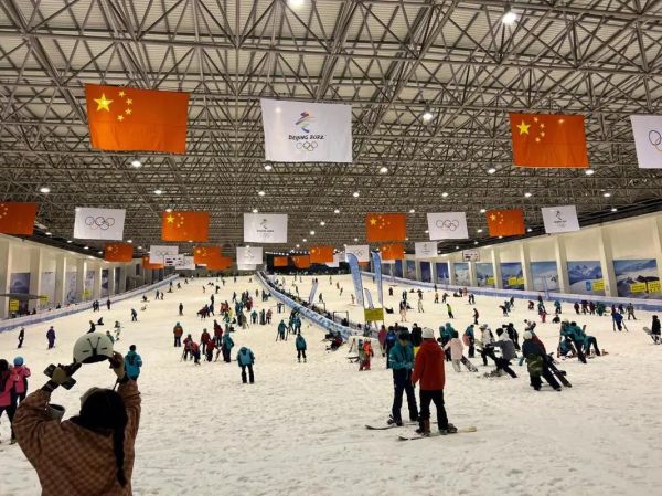 乔波冰雪世界门票价格_乔波冰雪世界营业时间