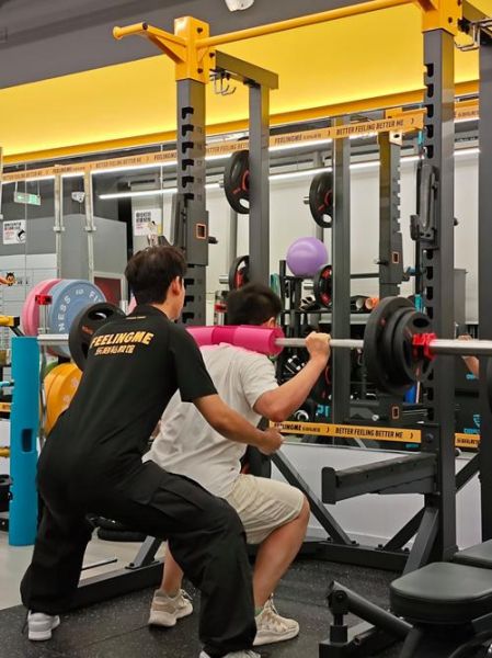 北京健身房哪家好_北京健身私教价格