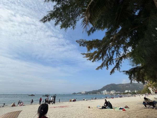 海滩和高原哪个好玩_海滩和高原的区别