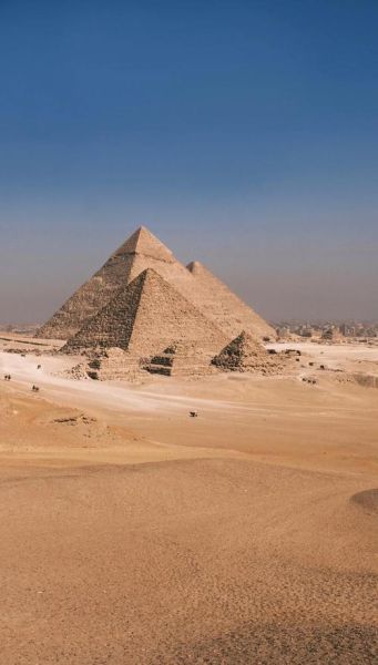 吉萨金字塔怎么去_吉萨高原开放时间