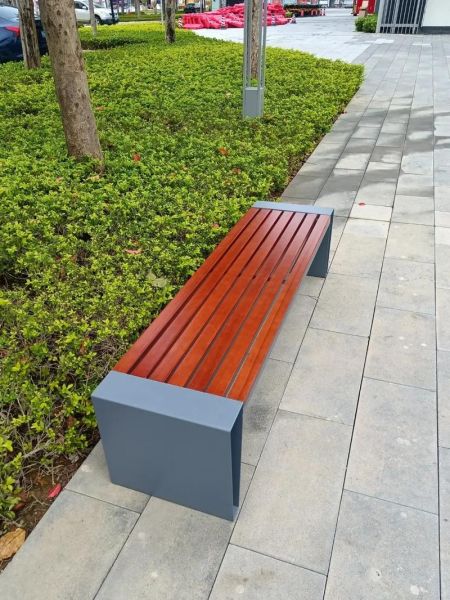 户外公园座椅怎么选_户外公园座椅价格一般多少钱