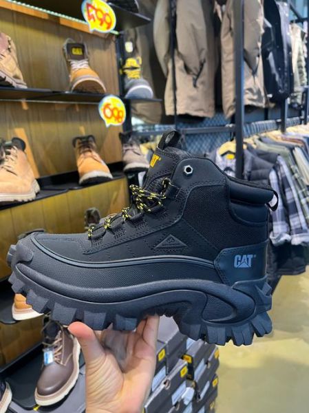 户外徒步穿什么鞋_登山鞋和徒步鞋区别