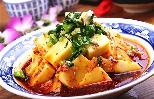 黄土高原民俗有哪些_黄土高原特色美食是什么