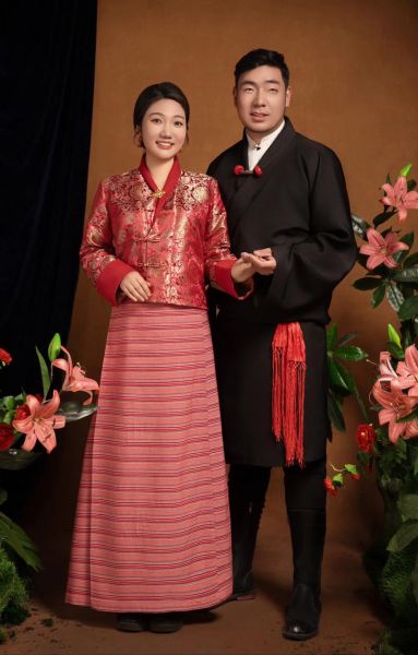 青藏高原婚纱照多少钱_几月份去拍最美