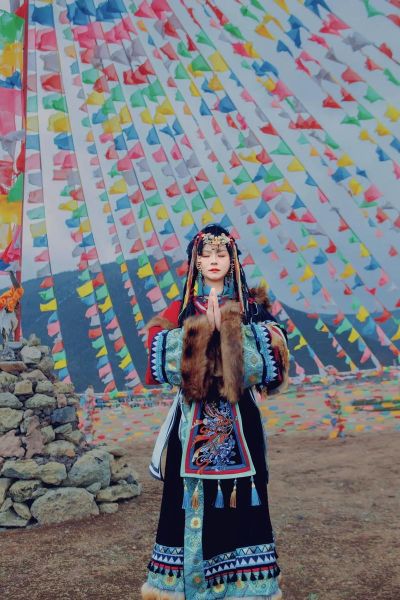 高原是什么族_藏族还是其他民族