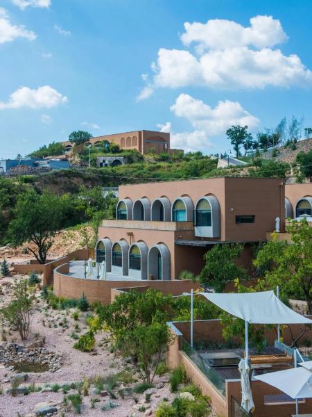 黄土高原窑洞旅游最佳时间_窑洞住宿多少钱一晚