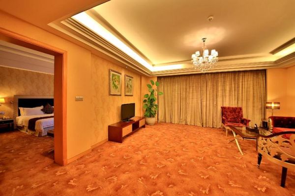 凤凰高原红艺术酒店在哪里_住一晚多少钱