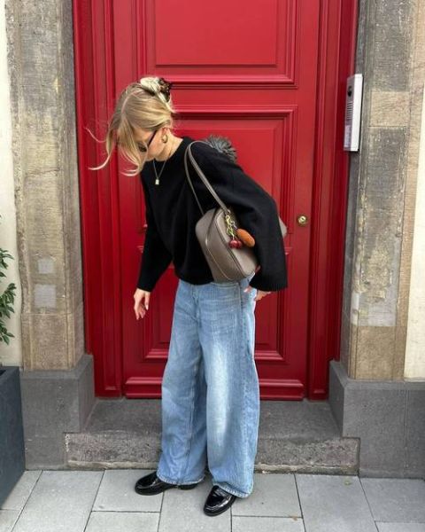 户外鞋配牛仔裤好看吗_户外鞋牛仔裤搭配技巧